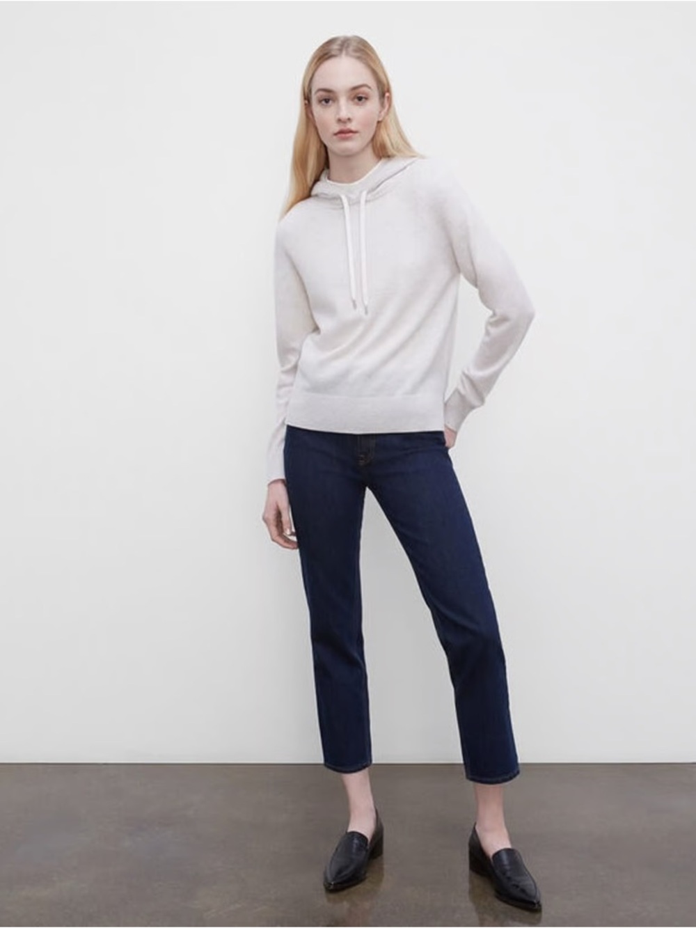 “RARE” Club Monaco Dark Blue Denim Side Zip Skinny Ankle Crop Jeans